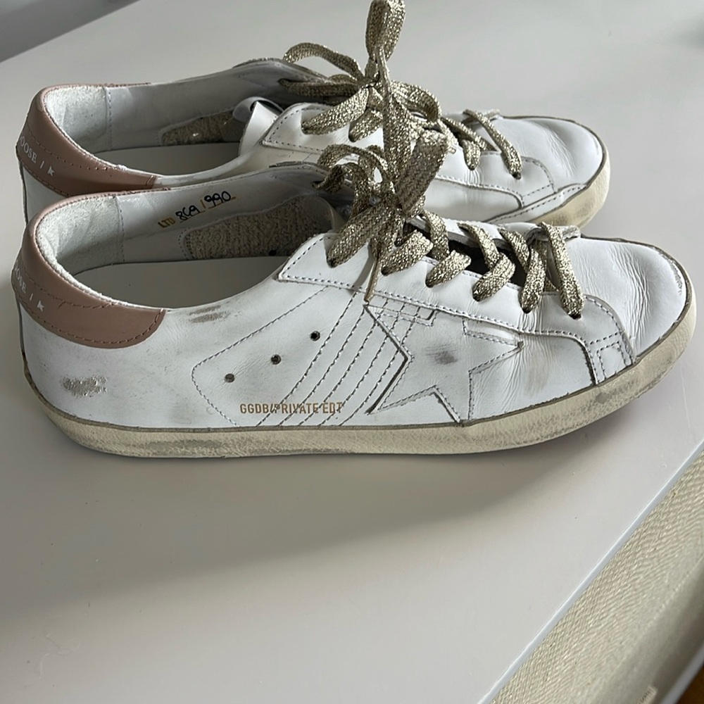 Lightly used Golden Goose sneakers. Size 38.